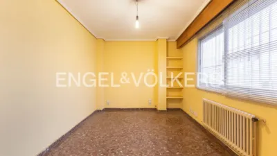Flat on Carrer de l'Editor Manuel Aguilar photo 9