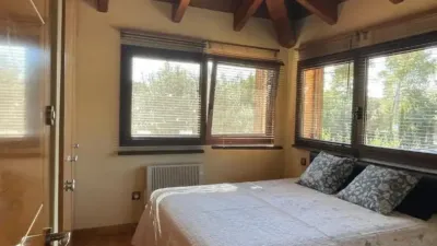 Chalet en Carrer de Catalunya photo 30