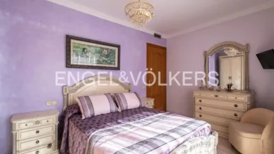 Terraced House in Centre photo 35