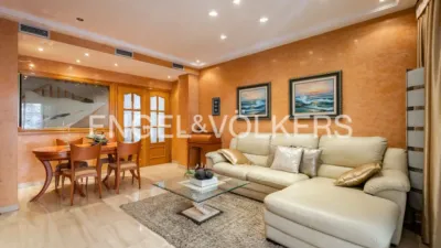 Terraced House in Centre photo 19