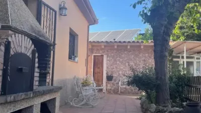 Chalet en Carrer de Catalunya photo 37
