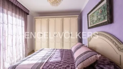 Terraced House in Centre photo 34