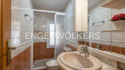 Terraced House in Centre photo 30