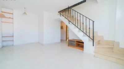 Duplex on Calle de las Escuelas photo 2
