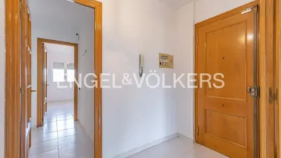 Duplex in Palau-solità i Plegamans photo 12