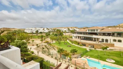 Townhouse on Avenida Alcazaba photo 37