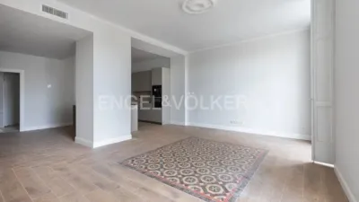 Apartment in El Mercat photo 9