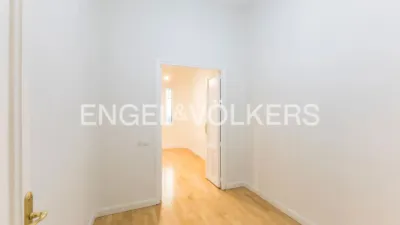 Apartment on Calle del General Oráa photo 16