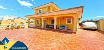 Casa – Torrevieja, Urbanización Los Balcones - Vista 2