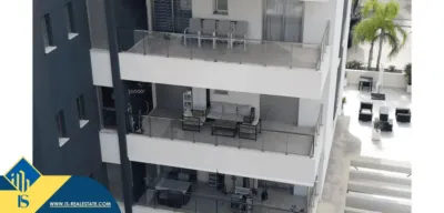 Pis – Orihuela, El Barranco E-2, Villa Martín - Més