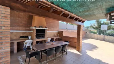 Chalet on Carrer del Ripollès photo 3