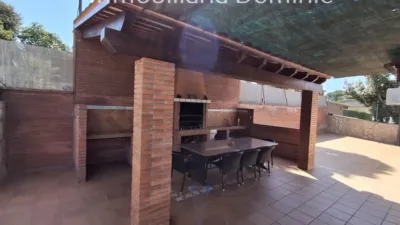 Chalet on Carrer del Ripollès photo 8