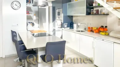 Loft in the City Centre photo 9