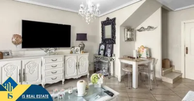 Casa – Orihuela, Urbanización La Florida - Més