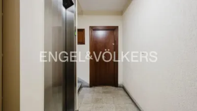Apartment on Calle de San Martín photo 11