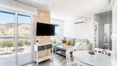 Apartment on Avenida de Denia photo 2