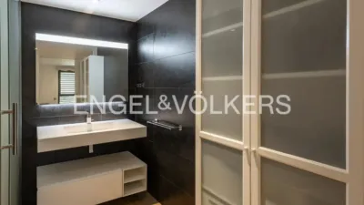 Apartment in Esplugues de Llobregat photo 37