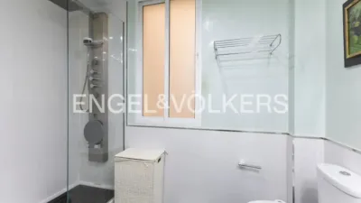 Apartment on Calle de Montesa photo 13