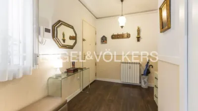 Apartment on Calle de Montesa photo 7