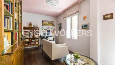 Apartment on Calle de Montesa photo 3