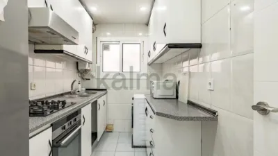 Apartment on Carrer de Prat de la Riba photo 10