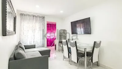 Apartment on Carrer de Prat de la Riba photo 3