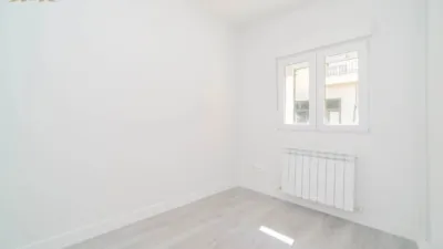 Flat on Calle del Hospital photo 9