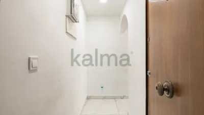 Apartment on Carrer de Prat de la Riba photo 2