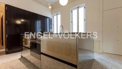 Apartment in Universidad-Malasaña photo 9