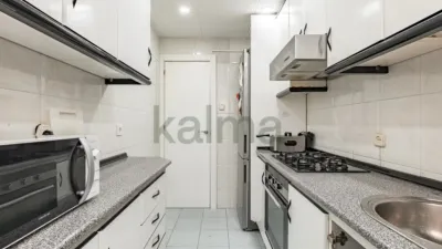 Apartment on Carrer de Prat de la Riba photo 12