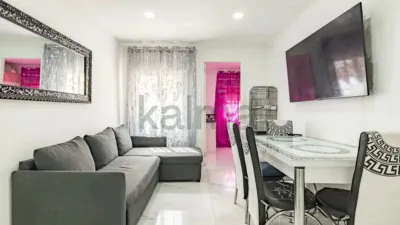 Apartment on Carrer de Prat de la Riba photo 8