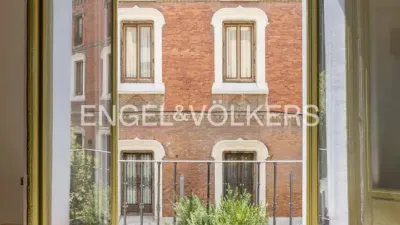 Apartment in Universidad-Malasaña photo 8