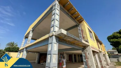 Chalet in Cabo Roig-La Zenia-La Regia photo 3