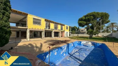 Chalet in Cabo Roig-La Zenia-La Regia photo 6