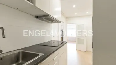 Apartment in Esplugues de Llobregat photo 3