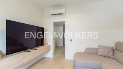 Apartment in Esplugues de Llobregat photo 9