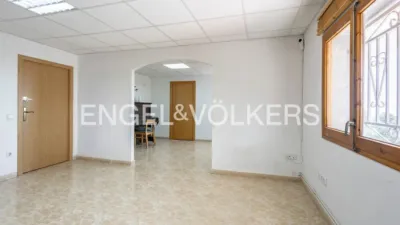 House on Carrer 23 photo 38