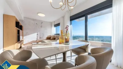 Casa – San Miguel de Salinas, Urbanización Ciudad de las Telecomunicaciones - Més