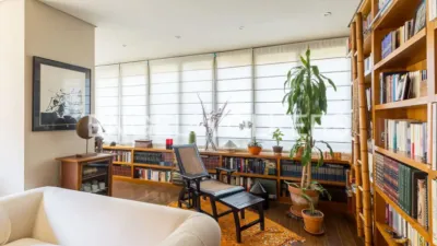 Apartment on Calle de Santo Domingo de Silos photo 5