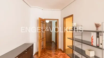 Apartment in Palacio photo 28