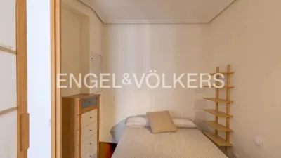Apartment in Palacio photo 35