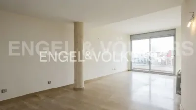 Apartment in El Poblenou photo 3