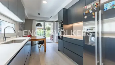 Apartment on Carrer de Marià Benlliure photo 10