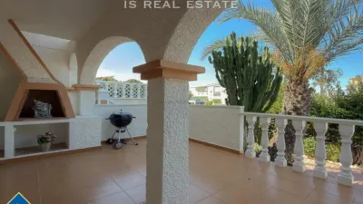 Casa – Torrevieja, Urbanización Los Balcones - Más