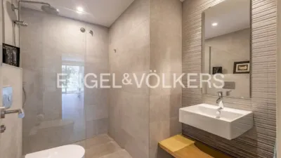 Apartment on Carrer de Marià Benlliure photo 59