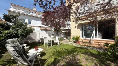 Duplex on Carrer de la Mare de Déu de Montserrat photo 25