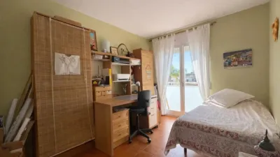 Duplex on Carrer de la Mare de Déu de Montserrat photo 14