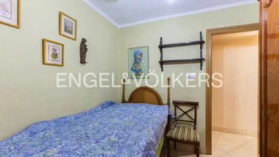 Apartment on Plaça de La Mare de Déu de Vallivana photo 22