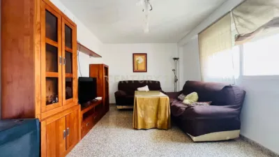 Piso en alquiler en Calle Periodista Francisco Giles Jiménez, 2, Cartuja (Distrito Norte. Granada Capital) de 800 €<span>/mes</span>