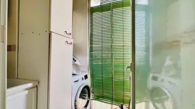 Piso en alquiler en Calle Periodista Francisco Giles Jiménez, 2, Cartuja (Distrito Norte. Granada Capital) de 800 €<span>/mes</span>